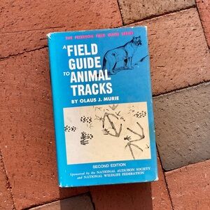 1974 Peterson A Field Guide to Animal Tracks Animals Nature Walk Identification